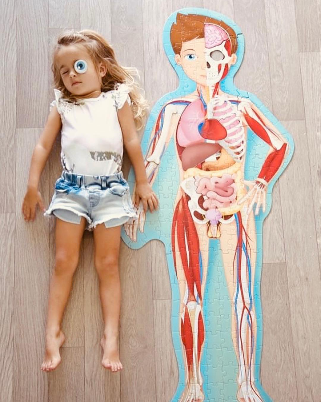 Sassi Travel, Learn and Explore - The Human Body Puzzle 200pc