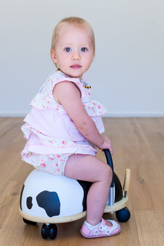 WHEELY BUG - Small - Cow