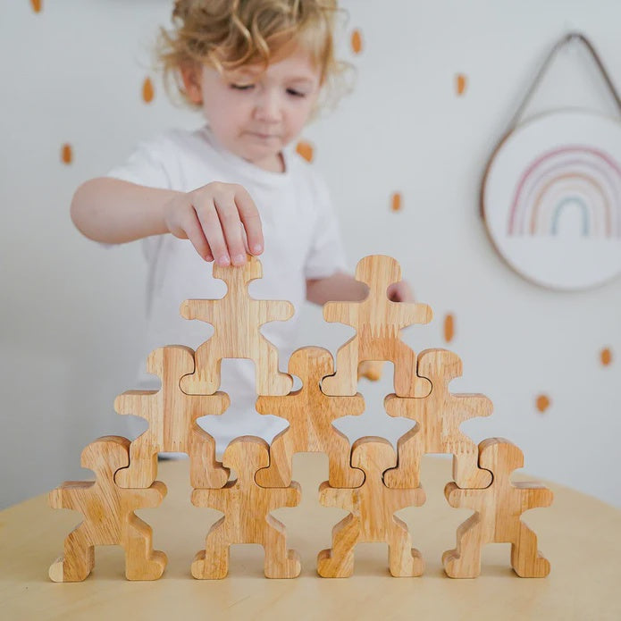 QToys- Natural Balancing People-10piece